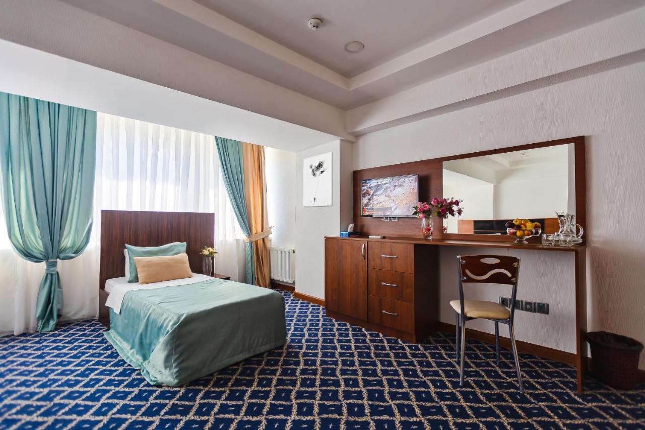 Demir Yol Plaza Hotel 巴库 外观 照片